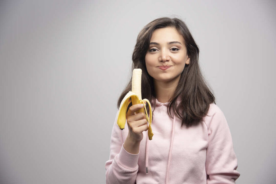 can i eat banana to lose weight?